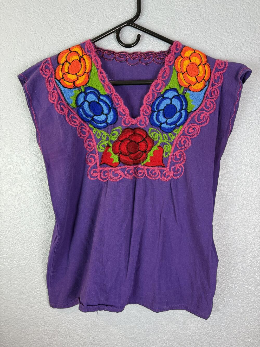 Handmade Embroidered Blouse Womens Medium Floral Boho Top Festival Unique Mexico